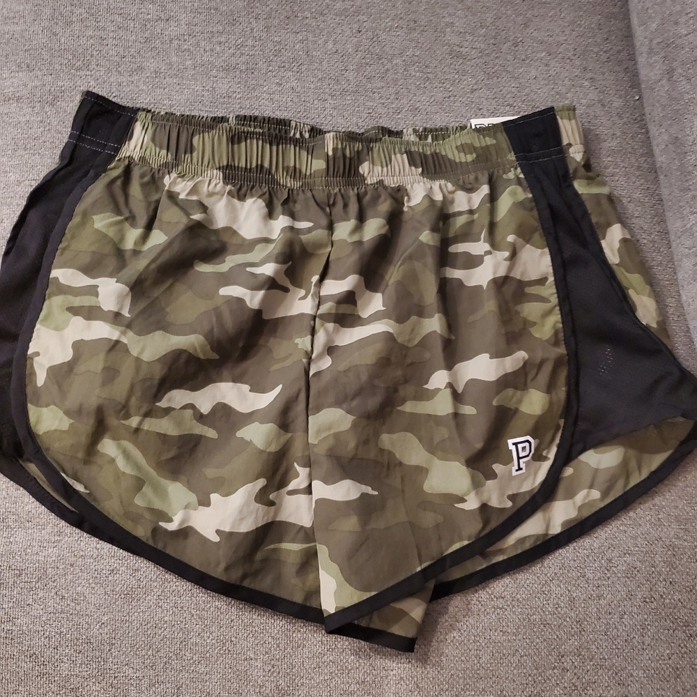 New PINK size M women's Sport Shorts